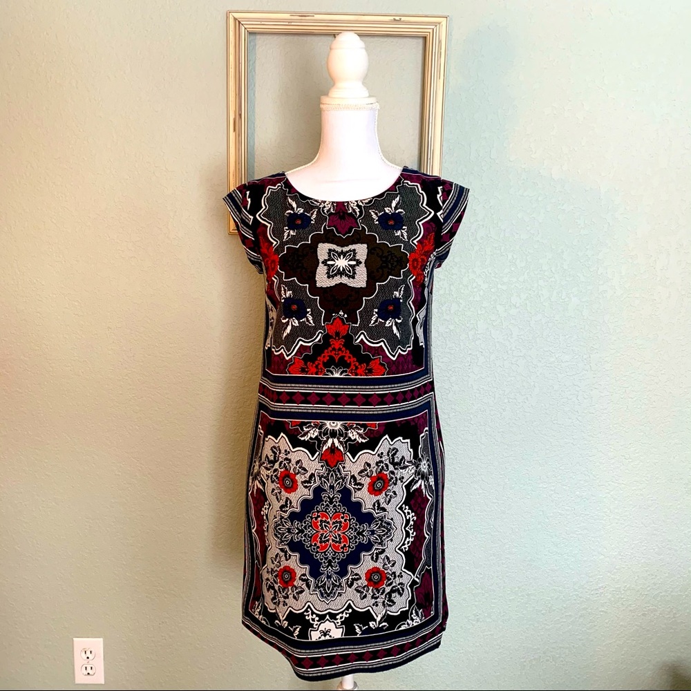 Banana Republic short sleeve dress 💕